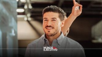 Samuel García y Máynez Graduan a 600 jóvenes del campus naranja de MC